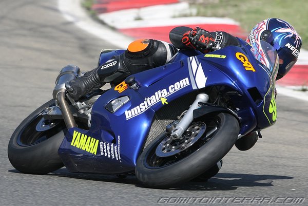 QJ5Z1205.jpg