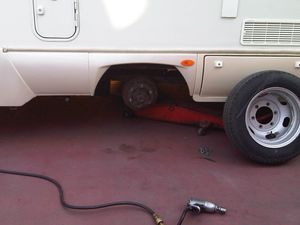 Cambio gomma camper